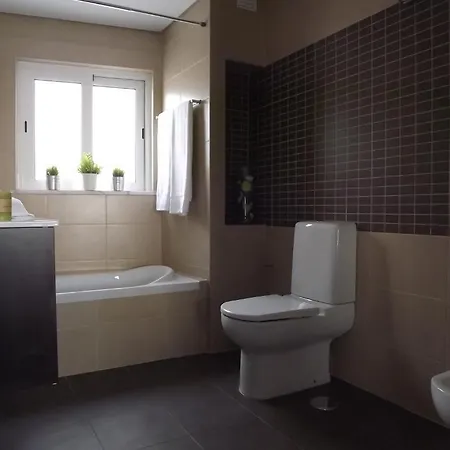 Entrecubos Guest house Olhao